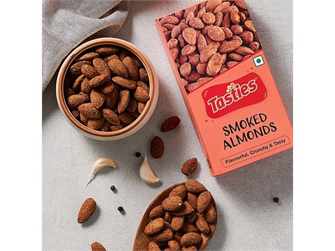 Tasties Smoked Almonds - Flavourful & Crunchy, 75 g