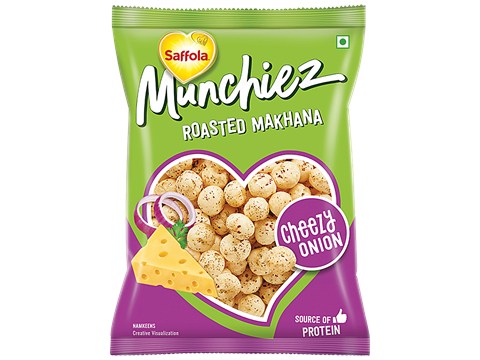 Saffola Munchiez Roasted Makhana - Cheezy Onion, Rich Source Of Protein, 75 g