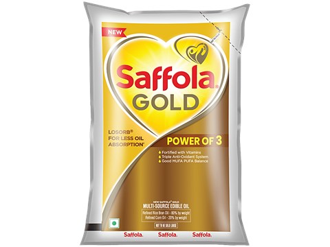 Saffola Gold Multi-Source Rice Bran & Corn Edible Oil, 910 g