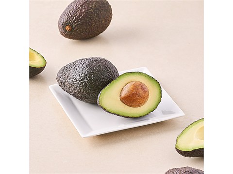 fresho! Snacky Avocado - Small, 2 pcs
