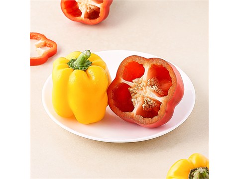 fresho! Bell Peppers - Hydroponically Grown, Upto 300 g