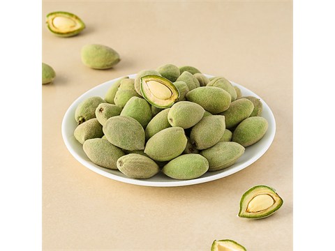 fresho! Fresh Almonds Green, 1 Pack