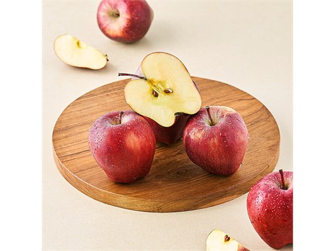 fresho! Apple - Red Delicious, Regular, 4 pcs