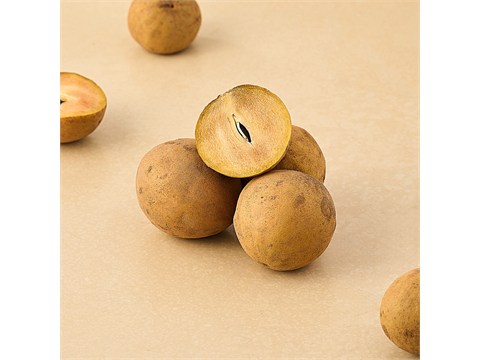 fresho! Sapota - Organically Grown, 1 kg