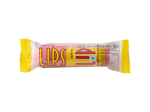 Lotte Lips Strawberry Flavoured Candy, 14 g