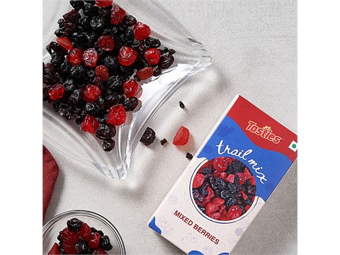 Tasties Mixed Berries Trail Mix, 75 g
