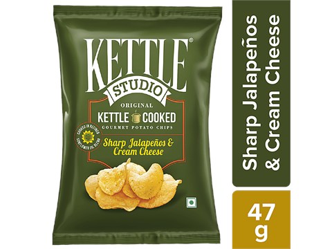 Kettle Studio Potato Chips - Sharp Jalapeno & Cheese Cream, 47 g