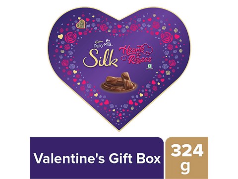 Cadbury Dairy Milk Silk Dairy Milk Silk Valentines Heart Shaped Gift Box, 324 g