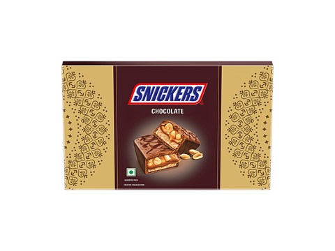 Snickers Peanut, Butterscotch, Berry Whip & Peanut Brownie Chocolate Bar - Gift Pack, 172 g