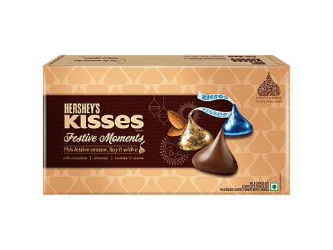 Hershey's Kisses Festive Moments Chocolate Gift pack, 124.5 g