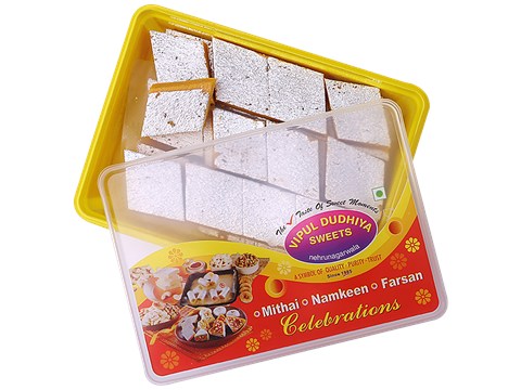 vipul dudhiya sweets  Kesar Kaju Katli - Delicious & Sweet, Dessert, 250 g