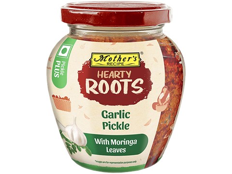 Mother's Recipe Hearty Roots Garlic Pickle With Moringa Leaves, 300 g