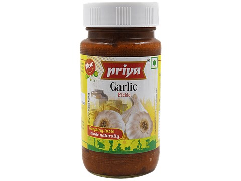 Priya Pickle - Garlic, 300 g