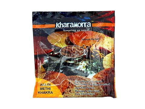 KHARAMORRA Haldi Methi Khakra, 180 g