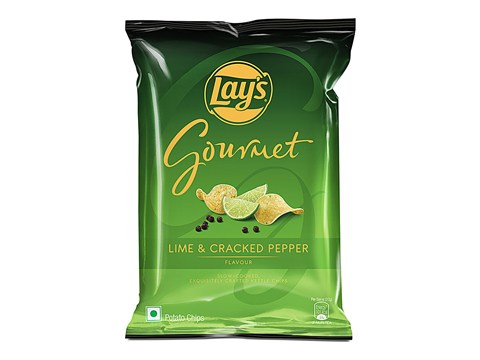 Lay's Gourmet Kettle Chips - Lime & Cracked Pepper, 80 g