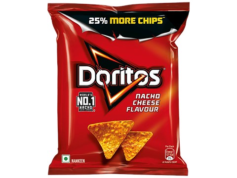 Doritos Nacho Cheese Flavour Nacho Chips, 23 g