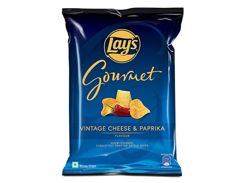 Lay's Gourmet Kettle Chips - Vintage Cheese & Paprika, 55 g