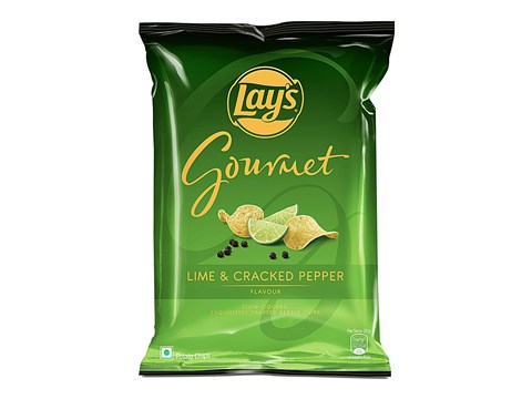 Lay's Gourmet Kettle Chips - Lime & Cracked Pepper, 55 g