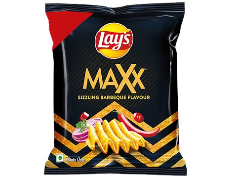 Lay's Maxx Potato Chips - Sizzling Barbeque, Crunchy, 15 g