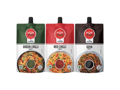 Wok Tok by Veeba Green Chilli, Red Chilli & Soya Drizzle Sauce, 270 g