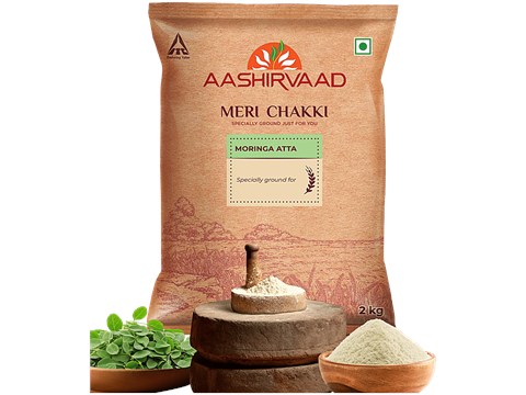 Aashirvaad Meri Chakki Moringa Atta, 2 kg